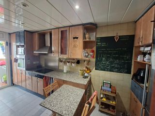 Pis a Barceloneta -  Molí d´en Rovira. Gran piso de 4 dormitorios, 2 baños, con plaza de parking y asce