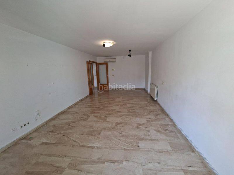 Foto cac78f62-c1cd-48ed-9aa3-6d09639d3a12. Pis amb calefacció a Calafell platja Calafell