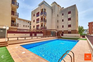 Attico in Sant Salvador. Gran piso con solarium y piscina comunitaria