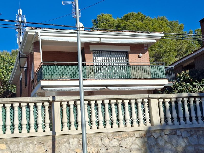Foto 9919d199-1cee-47d0-9403-e4045ed45791. Xalet amb aparcament piscina a Bellamar Calafell
