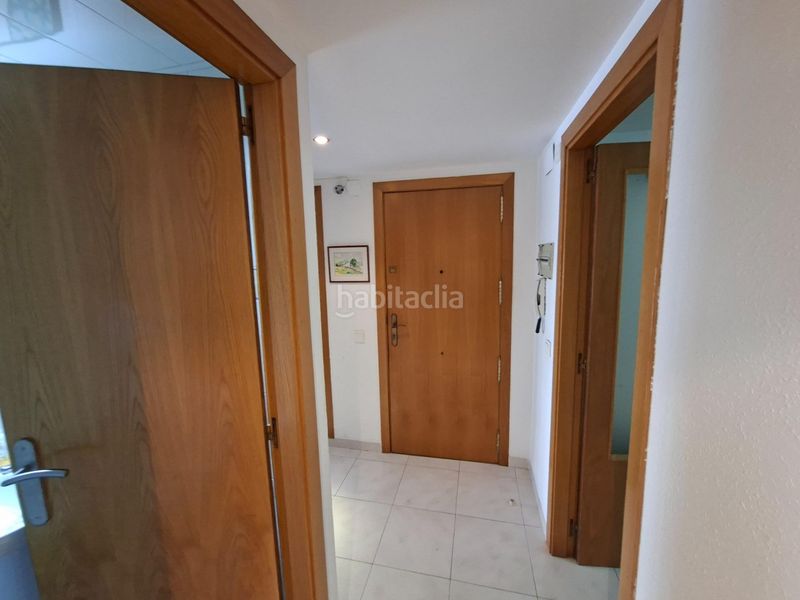Foto 84d0a9f1-74c8-46e6-bded-03e9d743f1f5. Pis amb aparcament a Calafell platja Calafell