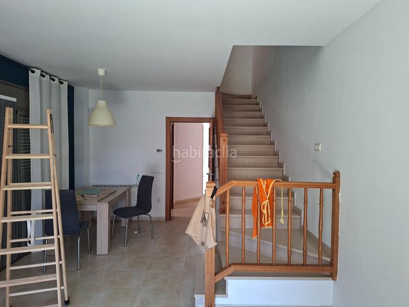 Foto 09276af4-445d-4bbc-8be5-635812e8b343. Casa adossada amb calefacció aparcament piscina a Vendrell (El)