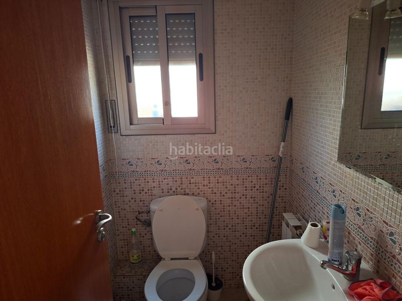 Foto ffcfc842-5a88-42f5-8ffa-04f8ccb809b2. Casa adossada amb calefacció aparcament piscina a Vendrell (El)
