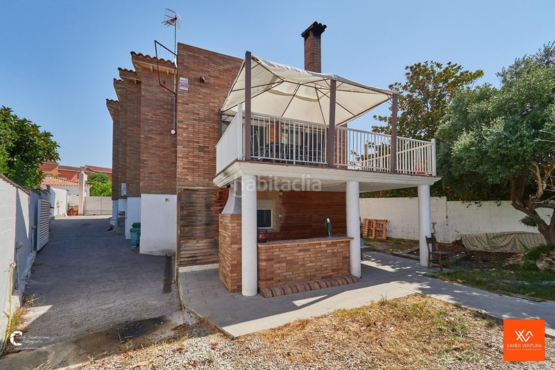 Foto a3240ade-69de-4ab2-898e-08626c225dcd. Chalet  individual con piscina en Roda de Barà
