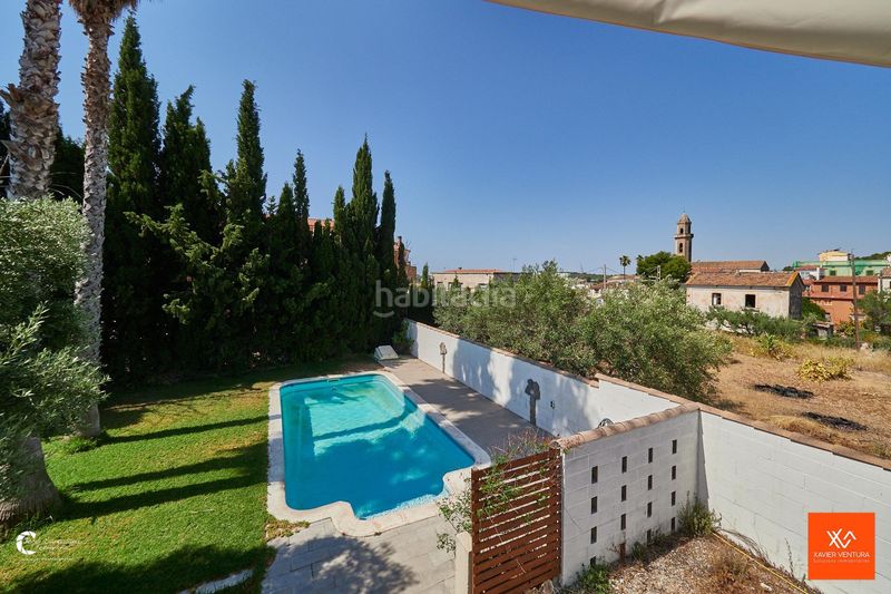 Foto c2c4462f-a214-4b08-aae8-ca410c13ff73. Chalet  individual con piscina en Roda de Barà