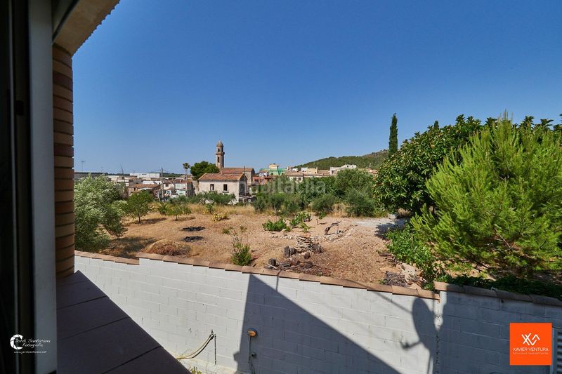 Foto d5afba75-d7ca-4f75-9c2e-2d9ad01a450c. Chalet  individual con piscina en Roda de Barà