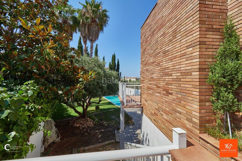 Foto dbc91d6c-4334-4d21-a015-6943cdd9ef18. Chalet  individual con piscina en Roda de Barà