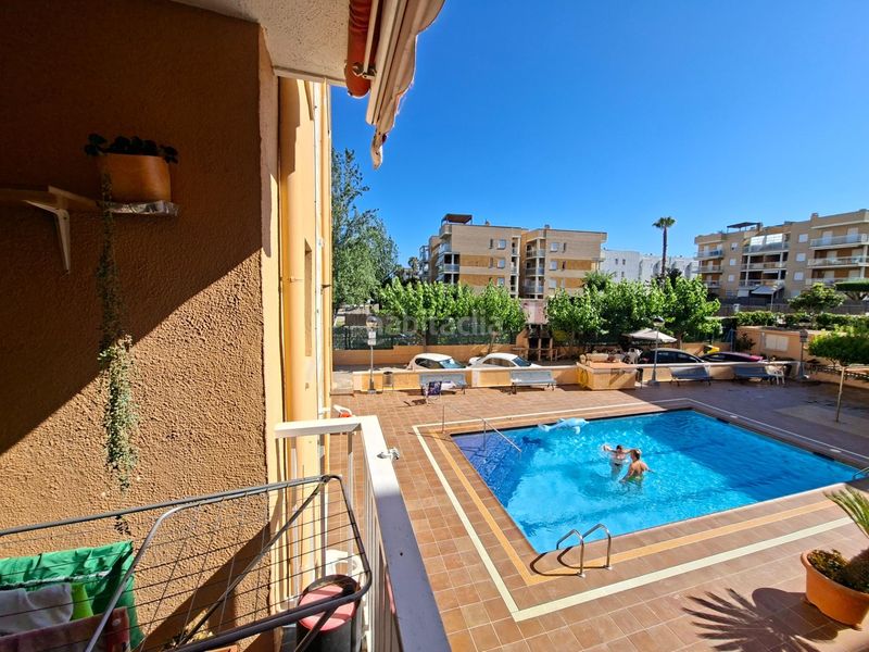 Foto 41c1b547-2072-46c1-a55f-021f7fec3184. Apartament amb calefacció aparcament piscina a Sant Salvador Coma-ruga
