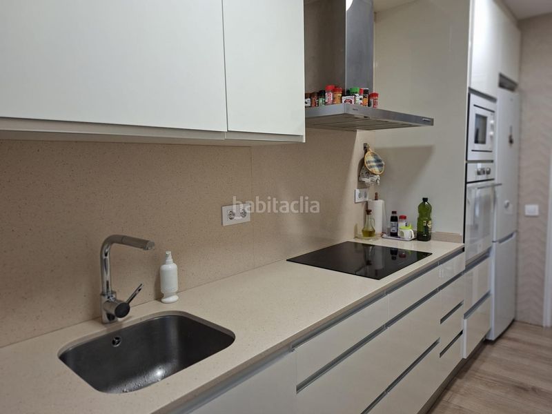 Foto 5d9e40ec-42c5-4b65-bc5f-06de221bbe8d. Apartament amb calefacció aparcament piscina a Sant Salvador Coma-ruga