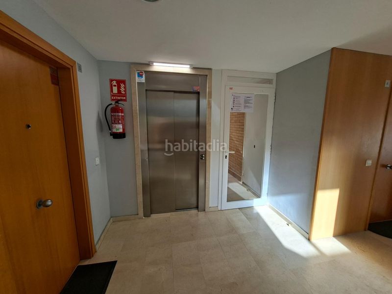 Foto 916505ae-1356-424f-857a-47fcf06e5632. Apartament amb calefacció aparcament piscina a L´Estany Calafell