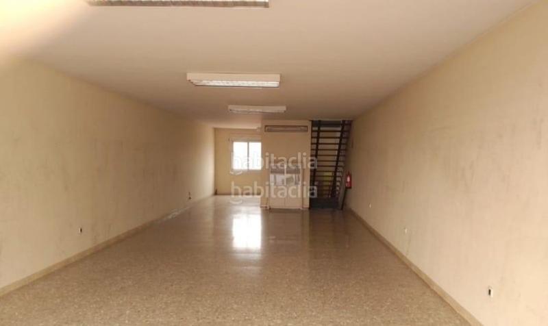 Foto 6d1c6434-0372-4651-a7a5-aae51a44595b. Local comercial en barcelona de 628 edificio en venta con ascensor en Sabadell