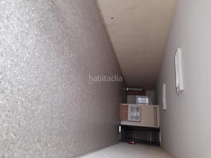 Foto 86bfec2c-de5b-47ae-825b-3666753a97d7. Local comercial en barcelona de 628 edificio en venta con ascensor en Sabadell