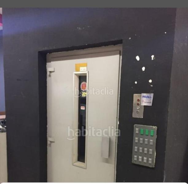Foto 92adb04a-2817-48c2-b3fb-6bfeb2ed8111. Local comercial en barcelona de 628 edificio en venta con ascensor en Sabadell