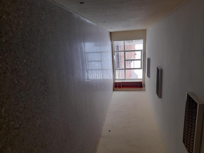 Foto c5ba6d27-e198-4f6f-9cda-3e26bf31b0e6. Local comercial en barcelona de 628 edificio en venta con ascensor en Sabadell