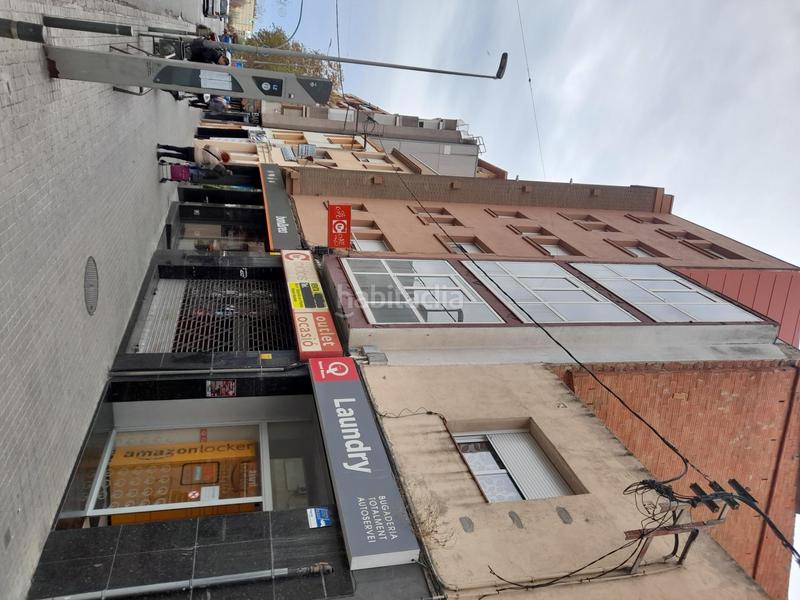 Foto ccbbef42-e620-4d62-8630-3504cc5d8ea0. Local comercial en barcelona de 628 edificio en venta con ascensor en Sabadell