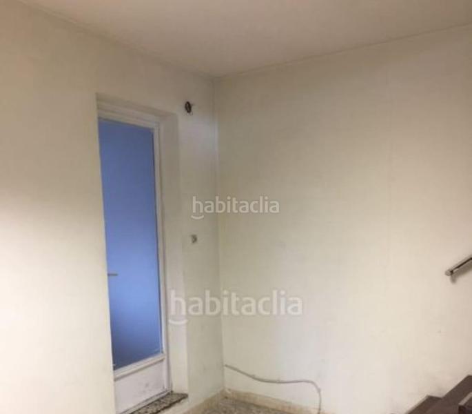 Foto ce7b84ab-55ad-412e-9cec-eff59dc5374e. Local comercial en barcelona de 628 edificio en venta con ascensor en Sabadell