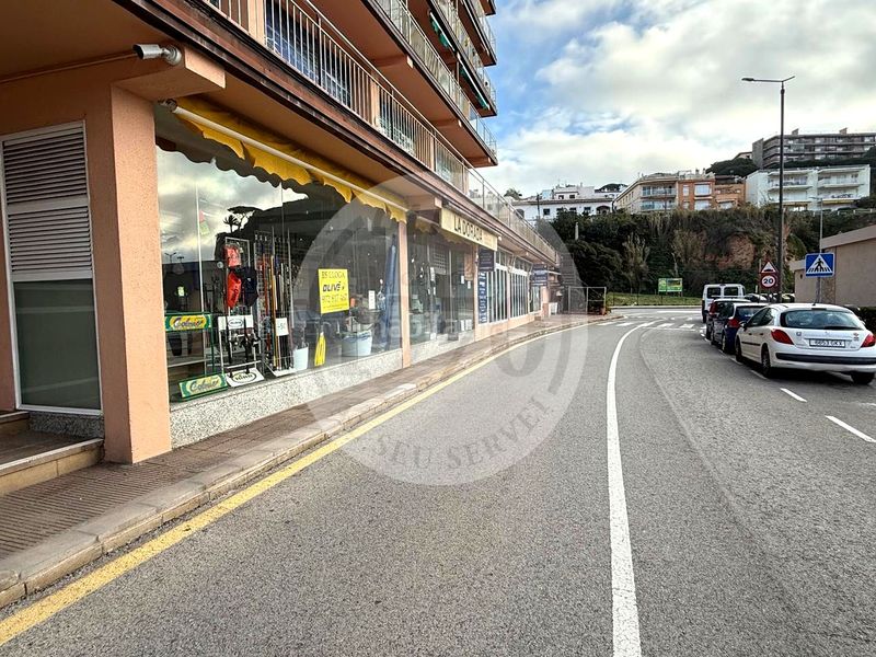 Foto 7af10b3c-9364-4b68-be21-553af9c80811. Lloguer local comercial a Centre Sant Feliu de Guíxols