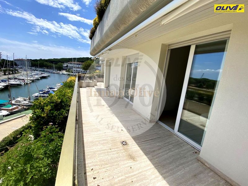 Foto 93fd08d5-425e-4e11-9d0c-458cf4f3ddbc. Apartament amb calefacció aparcament piscina a Port d´Aro Platja d´Aro
