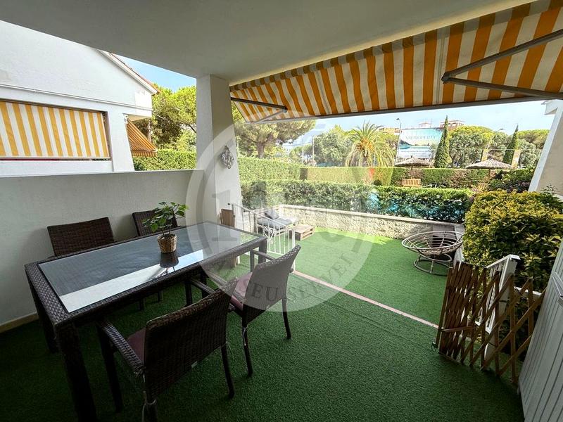 Foto 06628f34-4388-4e87-8366-8a6b3b9af4e7. Erdgeschoss mit pool in Fenals Platja d´Aro
