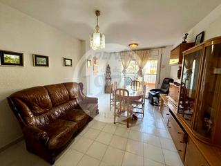 Appartement  Carrer riera. Apartamento en venta entre la avenida principal y la playa  plat