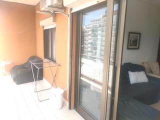 Alquiler Piso  Carrer maria barrientos. Atico-4 hab-terraza-corts-temporal 11 meses (ideal estudiantes)