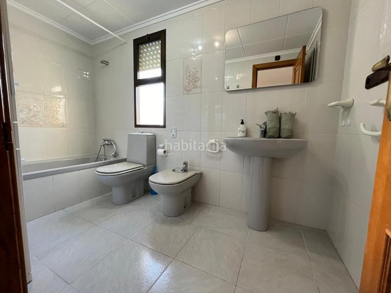 Foto 0b9428b4-a90b-4053-88cb-aa455c51ac90. Maison jumelée avec parking dans Mareny Blau Sueca