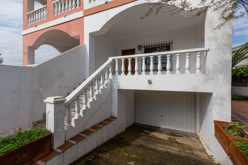 Foto 7cc65919-9378-46fd-b619-6d36e1c2a41b. Maison jumelée avec parking dans Mareny Blau Sueca
