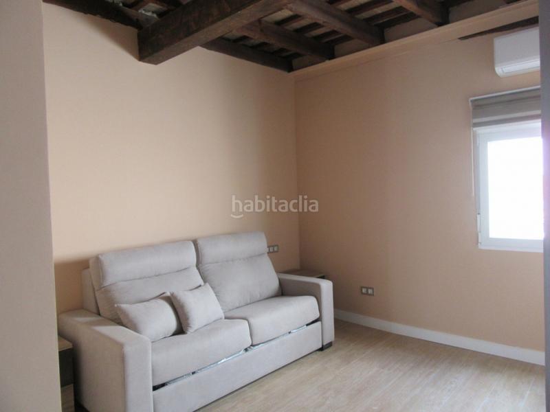 Foto 4f6c699a-3734-465d-9739-3a65690d62b9. Alquiler piso estudio en alquiler en el centro en Valencia