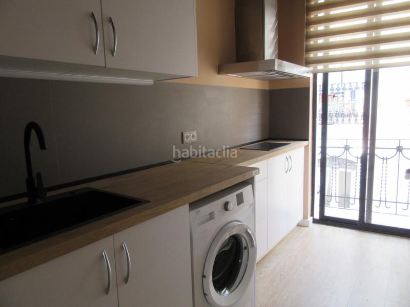 Foto b47dd72b-034b-42ee-8241-97f6c3427efb. Alquiler piso estudio en alquiler en el centro en Valencia