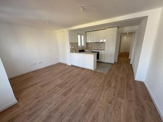 Pis  Valencia - cl brasil. Vivienda reformada y lista para entrar en nou moles  valencia