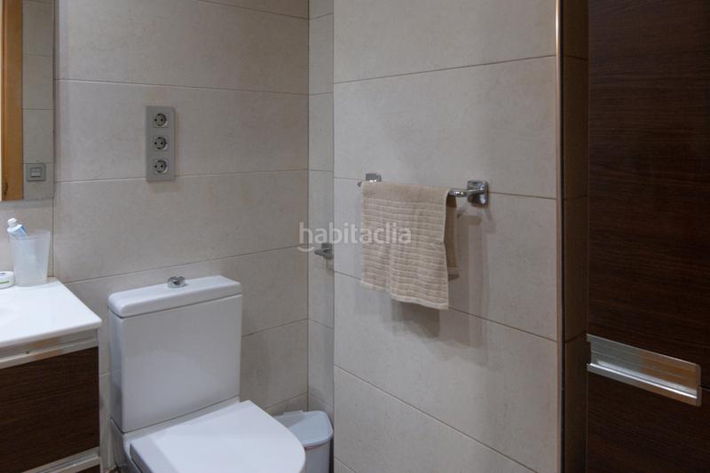 Foto 457f8136-5186-4312-8575-7b05a4c34de8. Piso  en venta en ausias march con terraza en Valencia