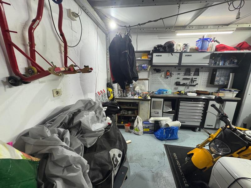 Foto 7b0fb697-6226-4b0b-9f54-8a87637475b3. Autoparkplatz in La Bega Baixa - Plaza Xúquer Valencia