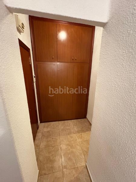 Foto 7f7ec466-9b9c-4a14-9e28-2b411a708fd8. Piso vivienda en venta calle finlandia a reformar en Valencia