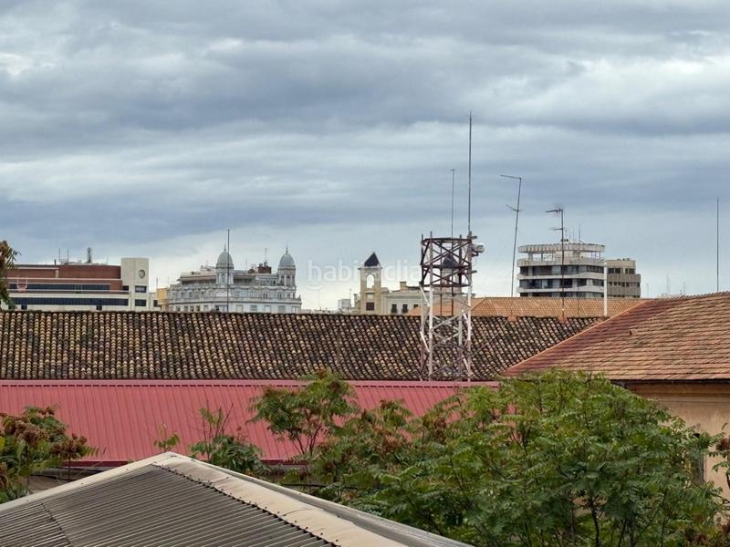 Foto a5b7bd43-9de1-4ecf-a4fc-9ec82ac3b1fc. Piso vivienda en venta calle finlandia a reformar en Valencia