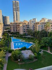 Alquiler Piso  Valencia - calle calle de la marina alta. Piso en alquiler en residencial con parking