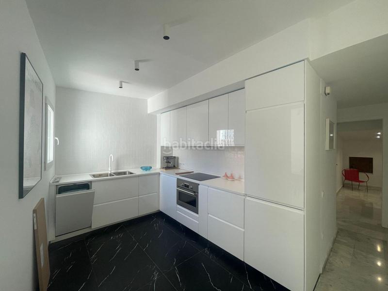 Foto 3d254e42-b946-4b2a-9d73-988bb943c7f6. Location attique dans El Grau Valencia