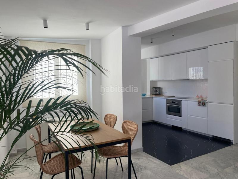 Foto d4ebe486-3fbf-45e4-b179-b7859e3856a2. Rent penthouse in El Grau Valencia