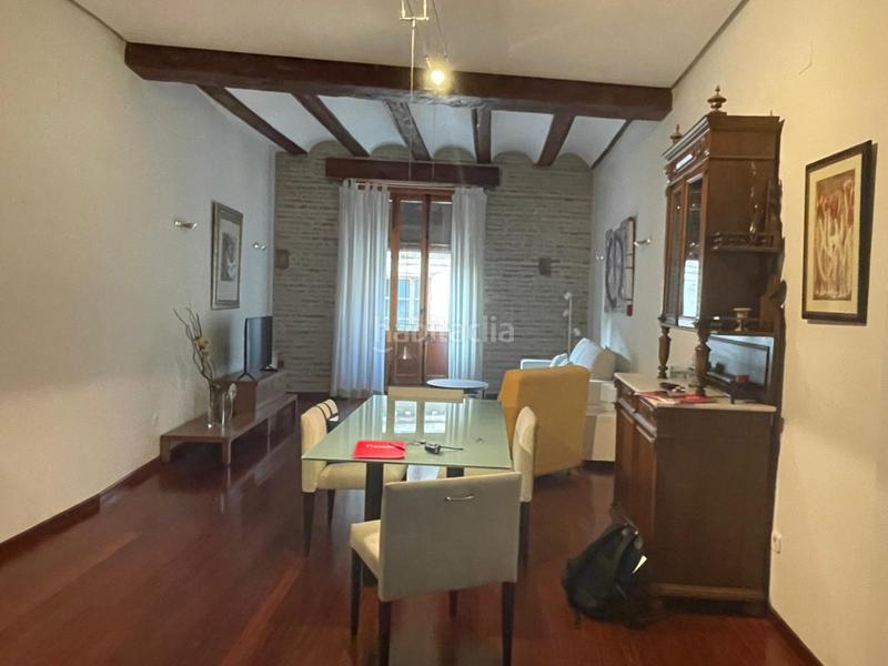 Foto 6e8bc0c4-af9b-468f-b10a-5abb7051f04f. Location appartement avec chauffage parking dans El Mercat Valencia