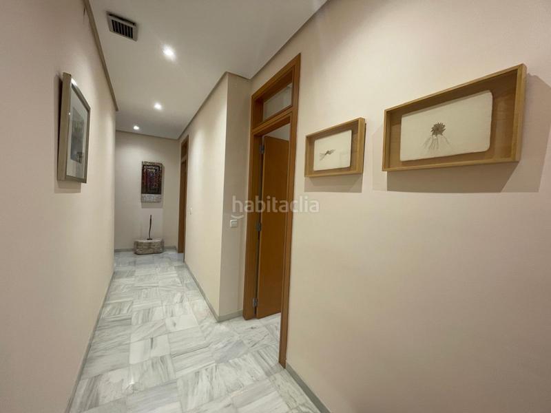 Foto 258c11e2-aeaa-4064-99aa-1f98bee7bf06. Rent flat with heating parking in El Mercat Valencia