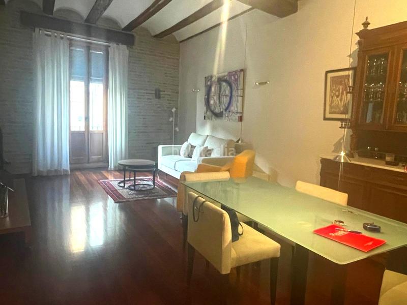 Foto 90ed3920-5036-49ae-9465-c24496de088c. Rent flat with heating parking in El Mercat Valencia