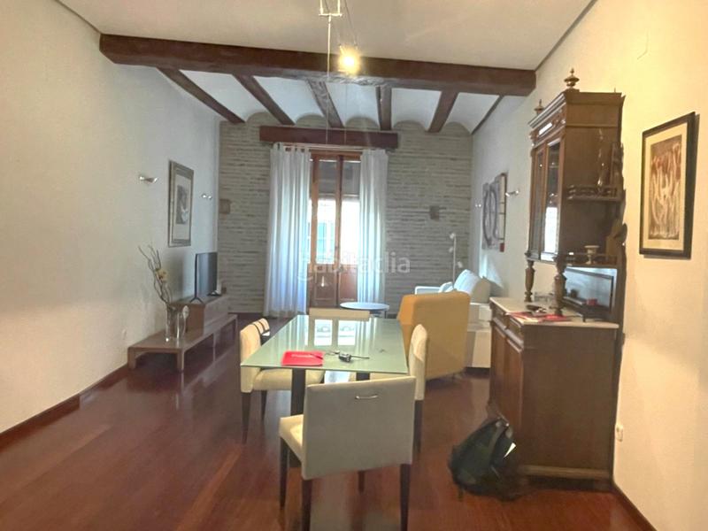 Foto 9812644e-be10-4944-9816-dfed2dfc4cf0. Rent flat with heating parking in El Mercat Valencia