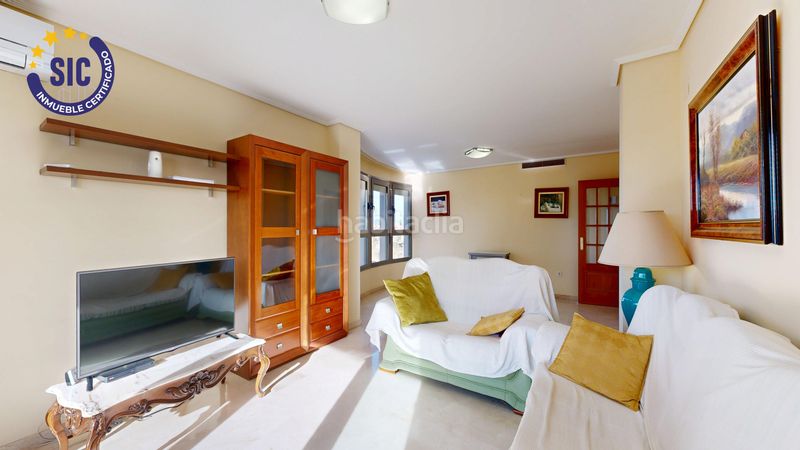 Foto 9c291056-d1ee-41eb-b020-f7333e9c06b1. Pis amb calefacció aparcament piscina a Sant Pau Valencia