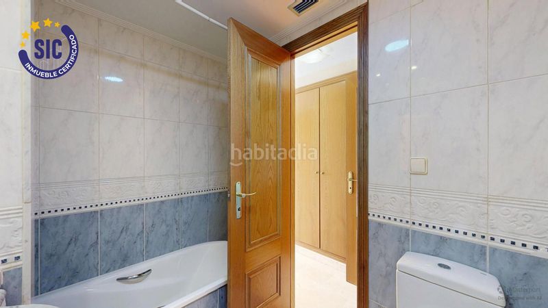 Foto a763d4c0-ec83-4d1d-a35b-f3be1280cbba. Pis amb calefacció aparcament piscina a Sant Pau Valencia