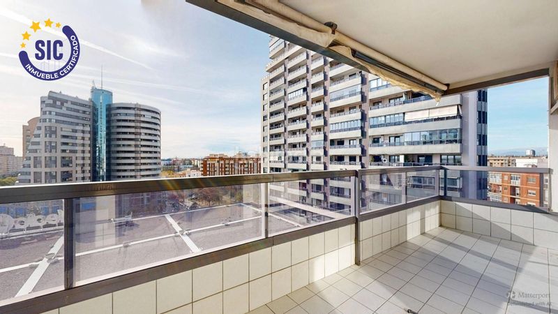 Foto c8baebb2-b80f-45e0-8837-a51a83b79c5f. Pis amb calefacció aparcament piscina a Sant Pau Valencia