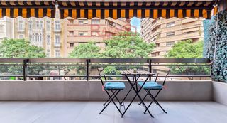 Pis  Valencia - guillem de castro. Piso en venta con parking en guillem de castro