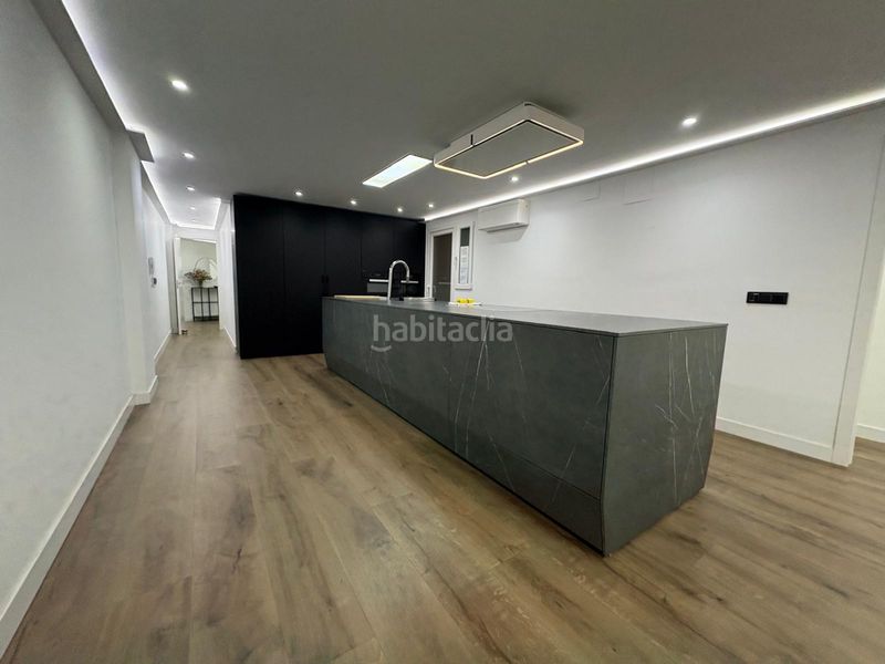 Foto a5ab22f7-c0d1-4e35-8f27-6f7987153a07. Pis amb calefacció aparcament a El Pilar Valencia