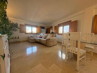 Alquiler Piso  Cl quart. Piso en alquiler 3 dormitorios en torres de quart