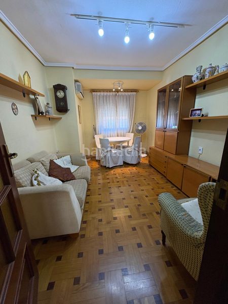 Foto 02e490d0-2f56-4e6a-a437-40b2abda15f6. Pis a Mont Olivet Valencia