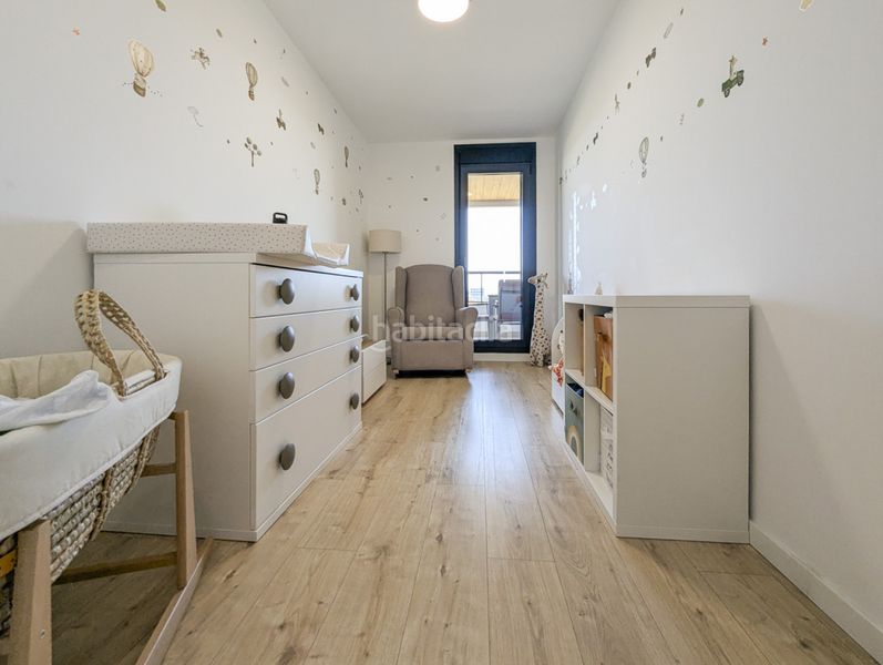 Foto f05705b3-73a5-45f7-b3d7-57967b097aff. Pis amb calefacció aparcament piscina a Ciutat Jardí Valencia