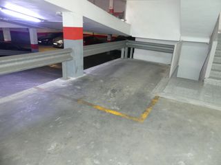 Lloguer Aparcament cotxe  Valencia - marques de busianos. Garaje en alquiler en el mercat